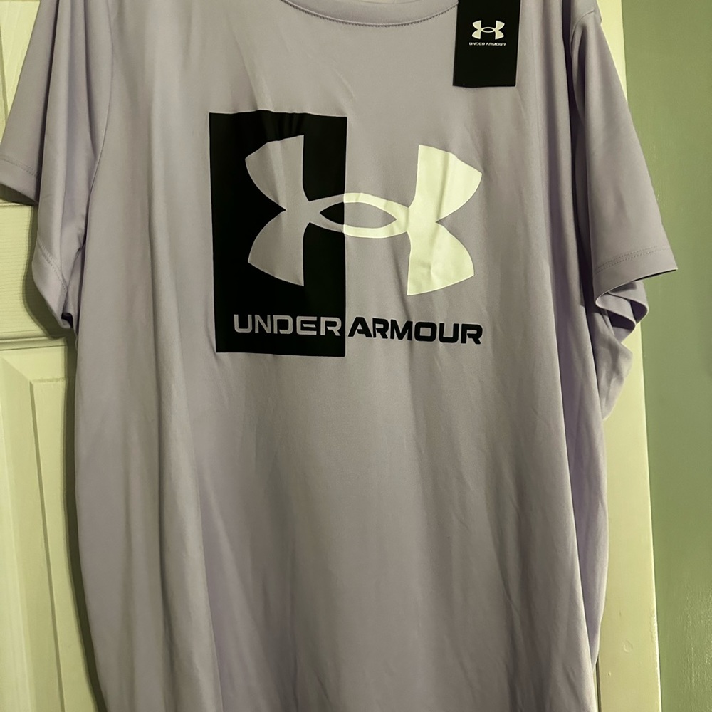 Short Sleeve Under Armour Shirt